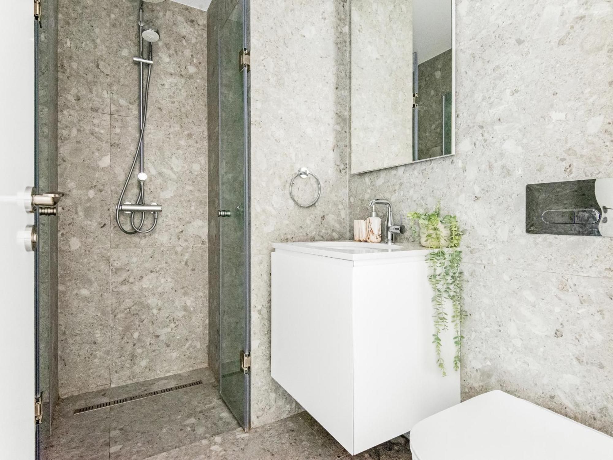 Sanders Gaia - Bright Two-Bedroom Apartment With Sea View Larnaca Ngoại thất bức ảnh